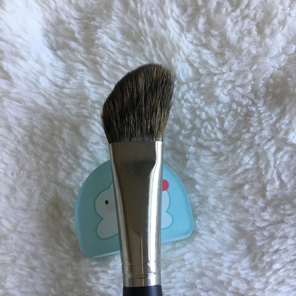 Japonesque Vintage Black Makeup Angled Brush #322 - Picture 4 of 16